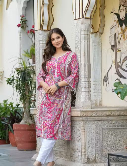 KHUHA CARRY Kurta Set